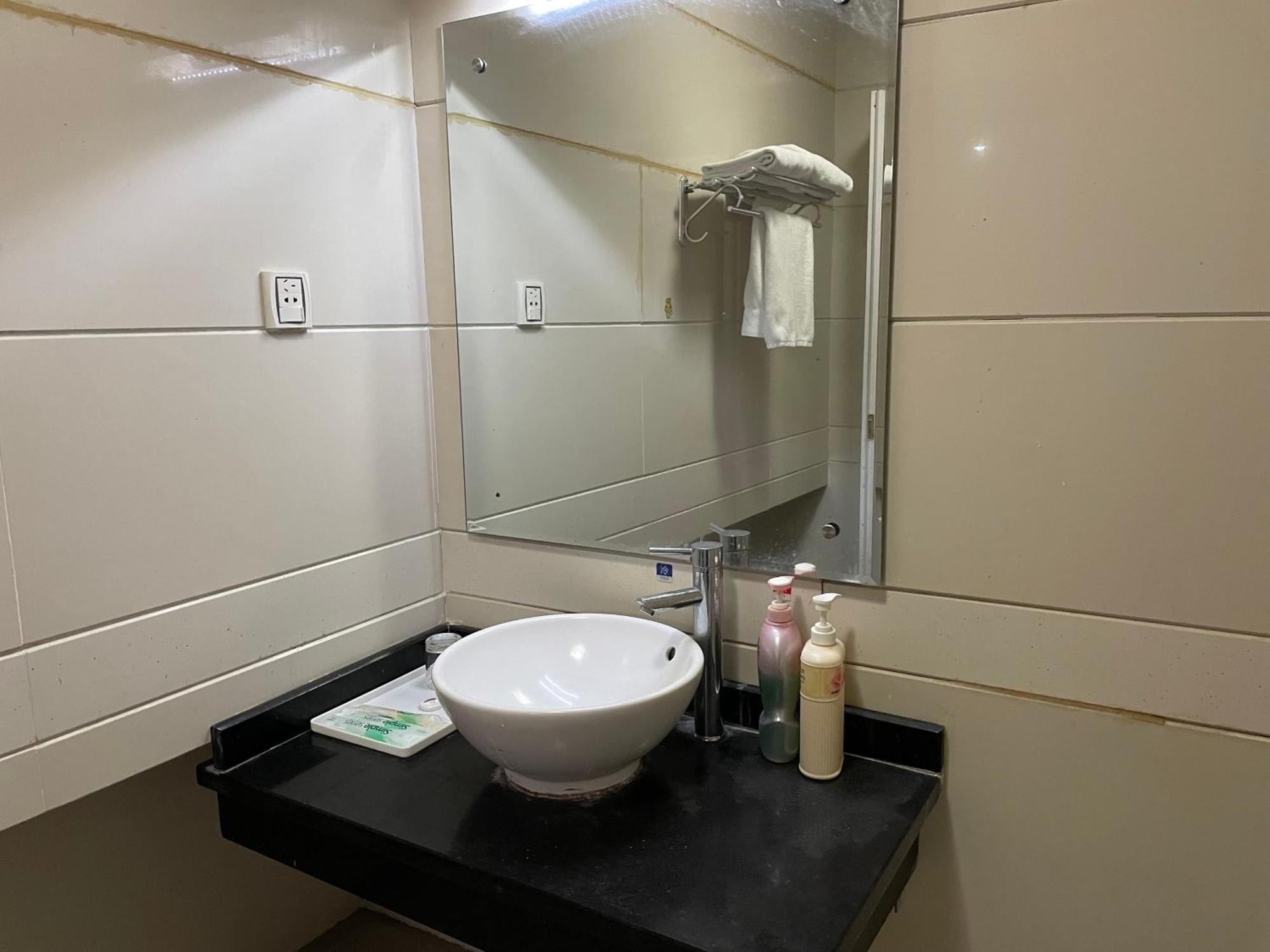 Sanya Tropical Coast Hotel Экстерьер фото